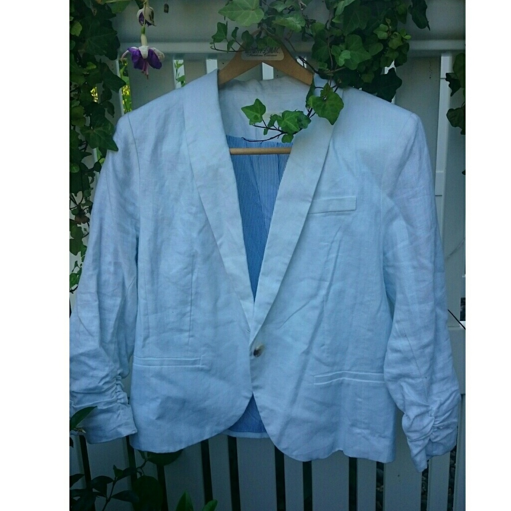 White linen Blazer